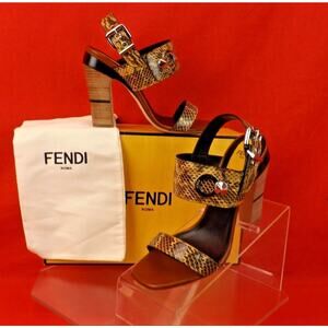 NIB FENDI BROWN PYTHON LEATHER DOUBLE BAND STUDDED CARA SANDALS PUMPS 39 $1050